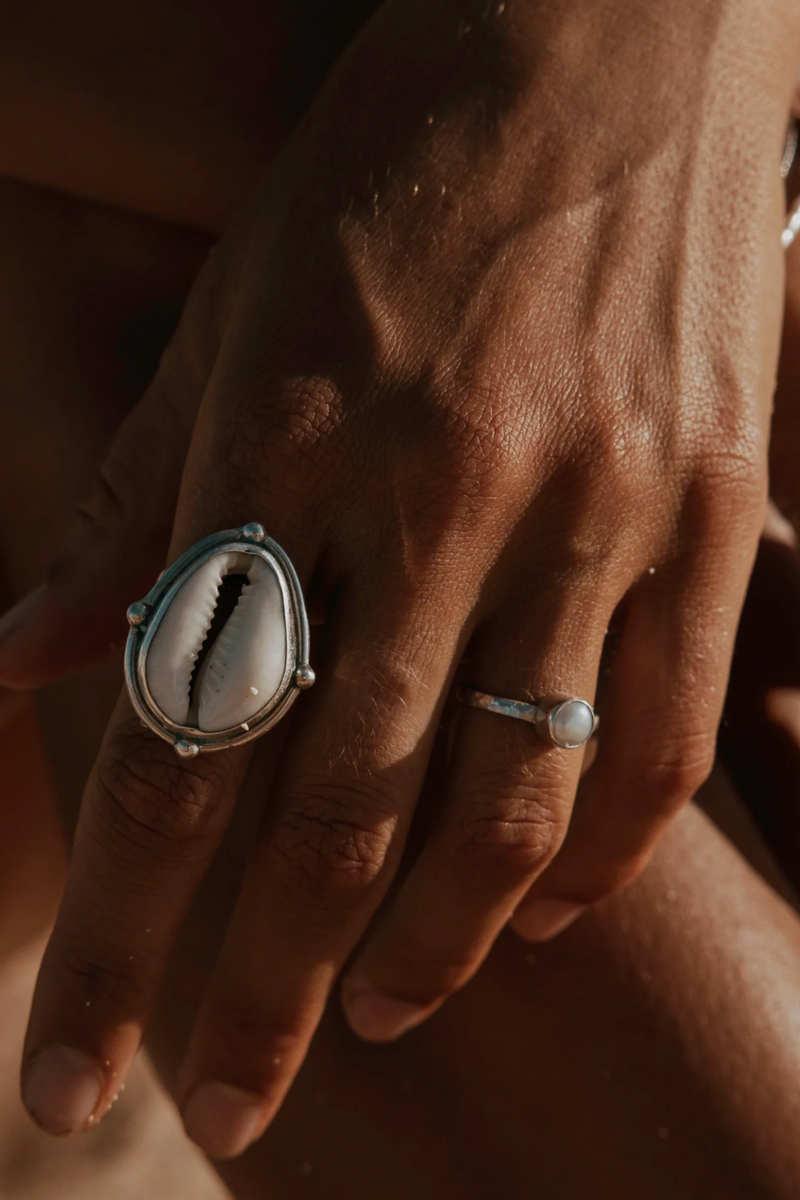 Girl of the Ocean Ring